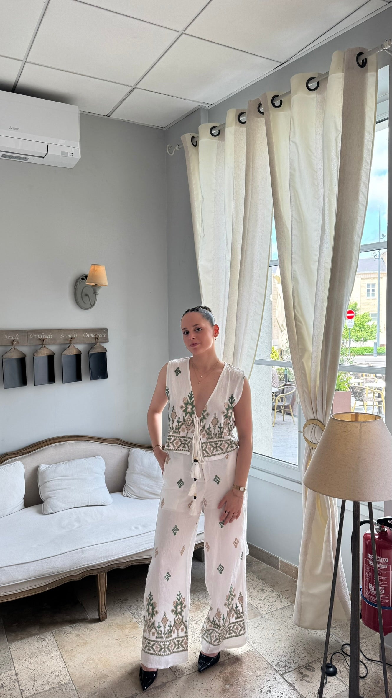 ENSEMBLE AURELIE